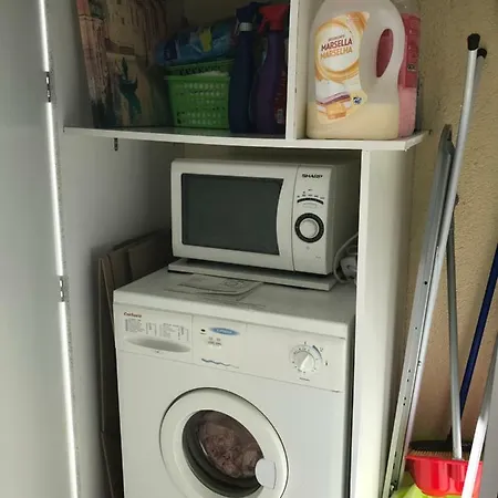 La Casa De Mi Madre - 2 Bed Flat In The Heart Of Torrevieja